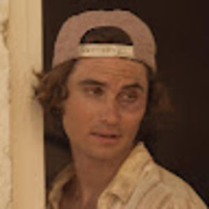 Meet your Posher, Ava